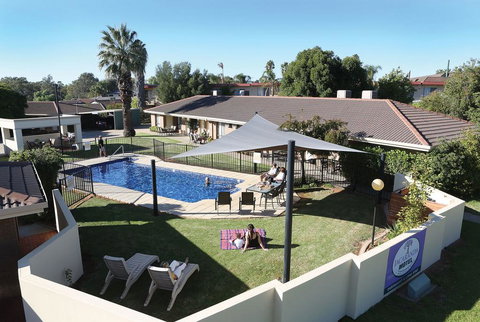 Jacaranda Holiday Units - Accommodation 4U 0