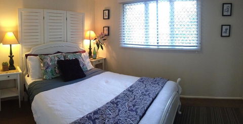 Jacaranda House Bed & Breakfast - Accommodation 4U 2