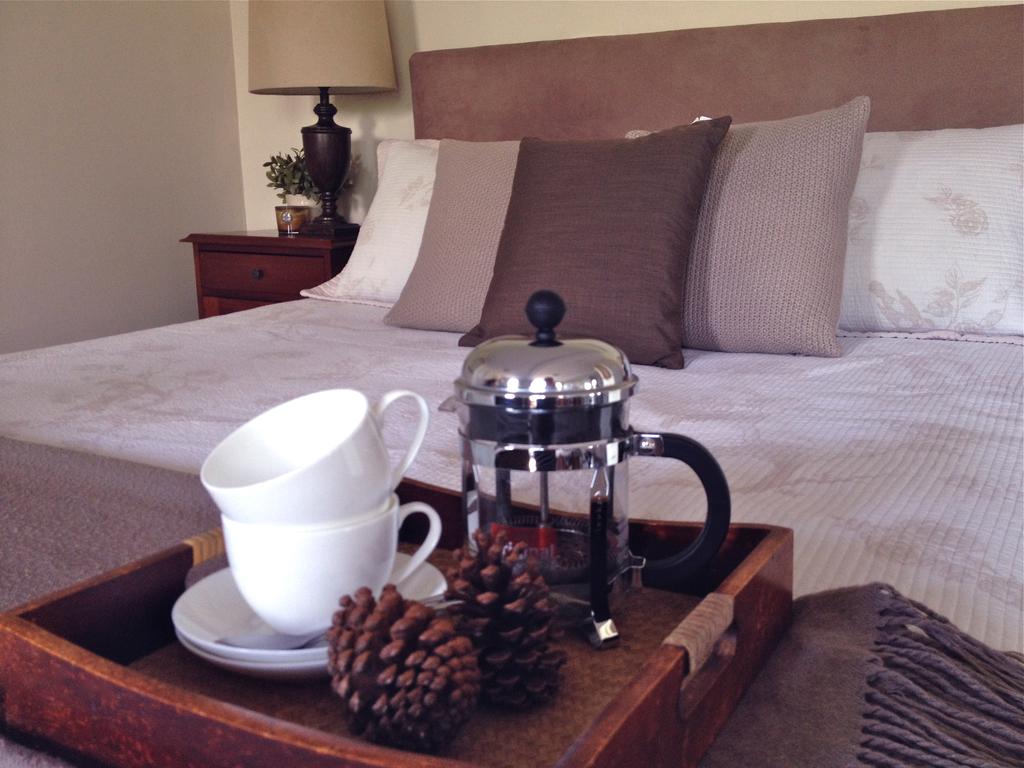 Kenmore QLD Accommodation 4U