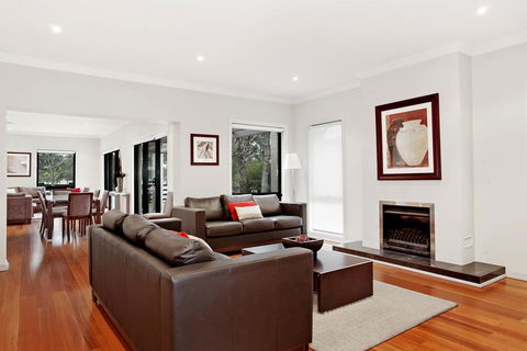 Jacarandas Parkview - Accommodation 4U 2