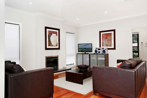 Jacarandas Parkview - Accommodation 4U 3