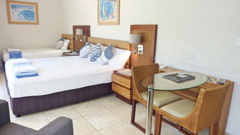 Jadran Motel & El Jays Holiday Lodge - Accommodation 4U 1