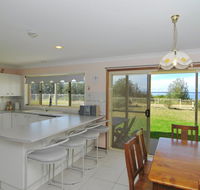 Jervis Bay Beachfront - Accommodation 4U