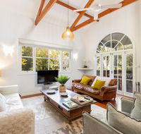 Jetty House - Accommodation 4U