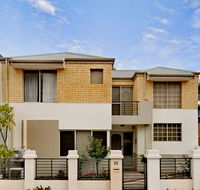 Joondalup Guest Home - Accommodation 4U