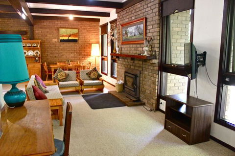 Kaighins Place - Accommodation 4U 1