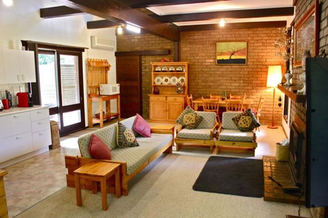 Kaighins Place - Accommodation 4U 0