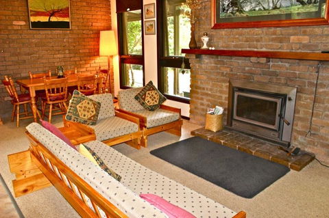 Kaighins Place - Accommodation 4U 2