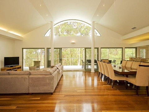 Karingal Just Minutes From Blueys Beach - Accommodation 4U 3