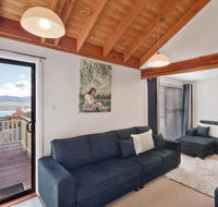 Kestrels Rest 1/116 Gippsland Street - Accommodation 4U