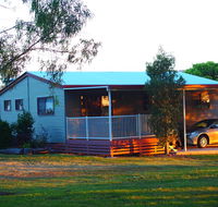 Killarney View Cabins and Caravan Park - Accommodation 4U