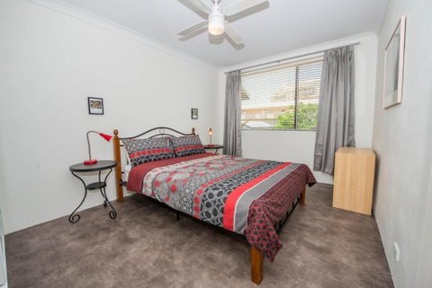 Kimbriki Unit 8 - Shoal Bay - Accommodation 4U 1