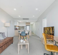 KOZYGURU PARRAMATTA CBD LUXURY 2 BED APT  FREE PARKING NPA011 - Accommodation 4U