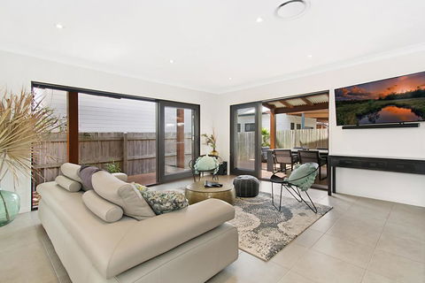 La Luna - Lennox Head - Accommodation 4U 1