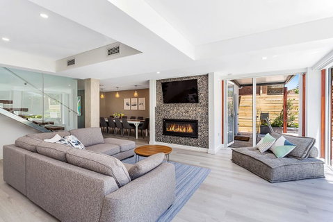 La Luna - Shoal Bay - Accommodation 4U 3