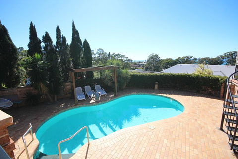 LAGOONA RETREAT - Korora - Accommodation 4U 0