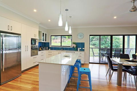 Laguna Views - Airlie Beach - Accommodation 4U 2