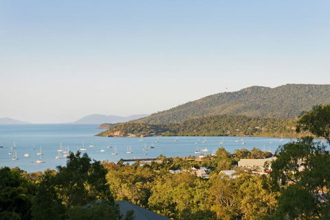 Laguna Views - Airlie Beach - Accommodation 4U 0