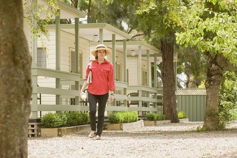 Lake Hamilton Motor Village And Caravan Park - Accommodation 4U 0