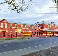 Lake Inn - Ballarat - Accommodation 4U