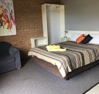 Lake Talbot Tourist Park - Accommodation 4U