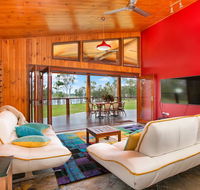 Lake Tinaroo Waterfrontage - Accommodation 4U