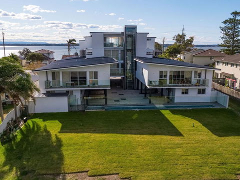 Lakes Resort - Accommodation 4U 0