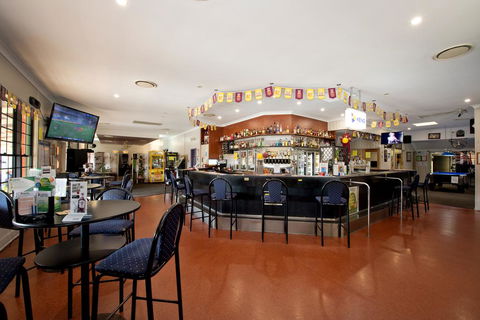 Lamington Hotel Motel - Detached Motel - Accommodation 4U 1