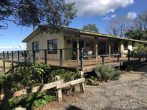 Lavender House - Accommodation 4U 0