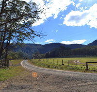 Lemon Tree Cottage - Bendeela - Accommodation 4U