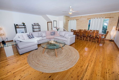 Leonard Ave 1/39 - Shoal Bay - Accommodation 4U 0