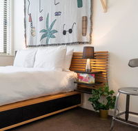 Light Filled Contemporary Urban Oasis Apt  Parking - Accommodation 4U