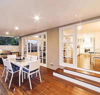 Luxurious Hampton Style 3 Bedroom House - Accommodation 4U