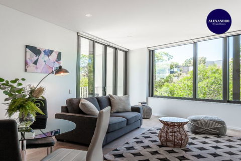 LUXURY APARTMENT / / MOMENTS TO LANE COVE VILLAGE - Accommodation 4U 2