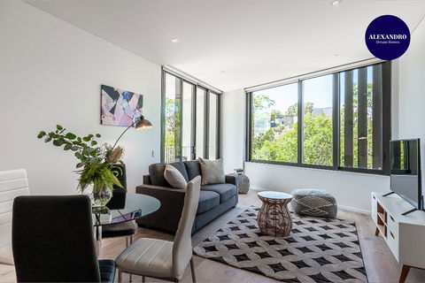 LUXURY APARTMENT / / MOMENTS TO LANE COVE VILLAGE - Accommodation 4U 0