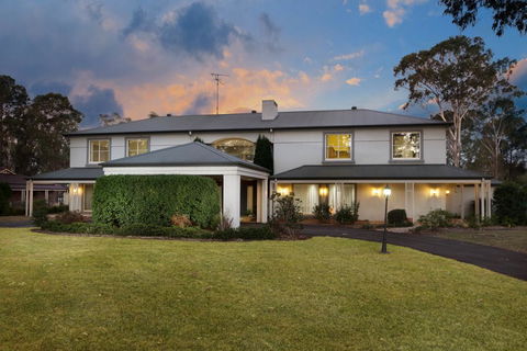 Luxury Bungalow - Accommodation 4U 0