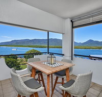 Luxury Cairns Penthouse Apt with Ocean Views 903 - Accommodation 4U