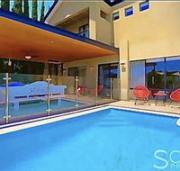 LUXURY VILLA W POOL  SPAS - Accommodation 4U