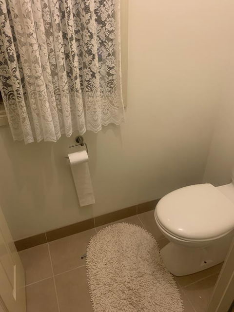 Lynbrook - Accommodation 4U 1