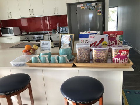 M & T's Waterfront Bed & Breakfast - Accommodation 4U 3