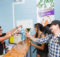 Mad Monkey Backpackers Waterfront - Accommodation 4U