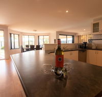 Madora Bay Beach House - Accommodation 4U