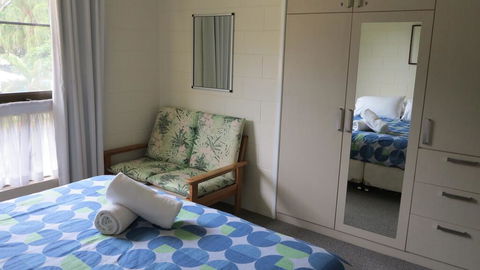 Magnetic Reef Unit 7 - Accommodation 4U 3