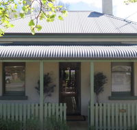 Magnolia Cottage - Accommodation 4U