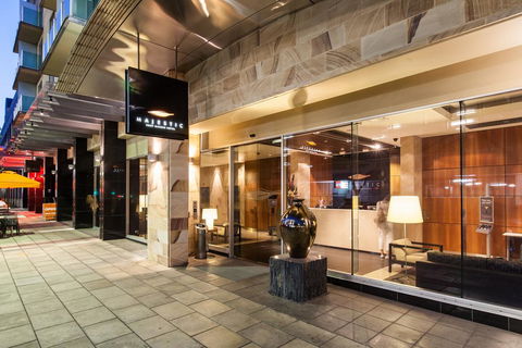 Majestic Roof Garden Hotel - Accommodation 4U 3