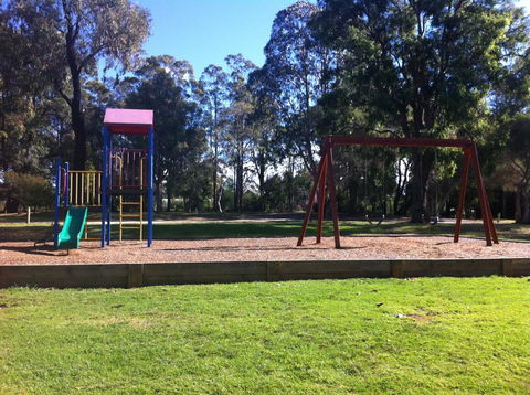 Mallacoota's Shady Gully Caravan Park - Accommodation 4U 0