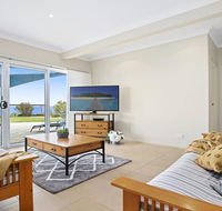 Mamorhomy - beachfront spacious apartment - Accommodation 4U