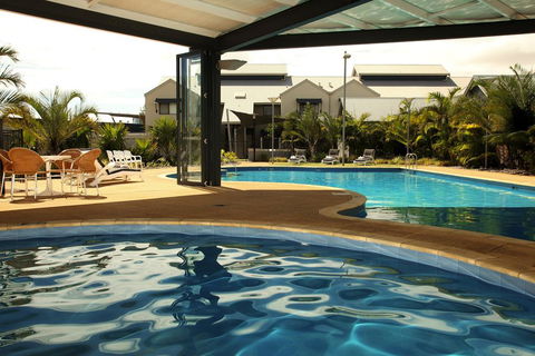 Mantra Geraldton - Accommodation 4U 1