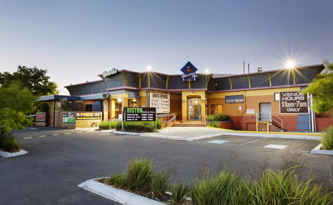 Meadow Inn Hotel-Motel - Accommodation 4U 0
