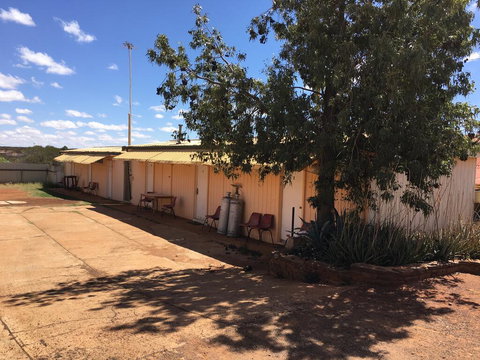 Meekatharra Hotel - Accommodation 4U 1